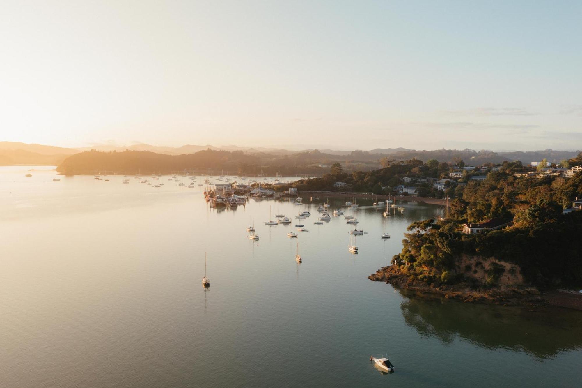 Cliff Edge By The Sea Villa Paihia Bagian luar foto